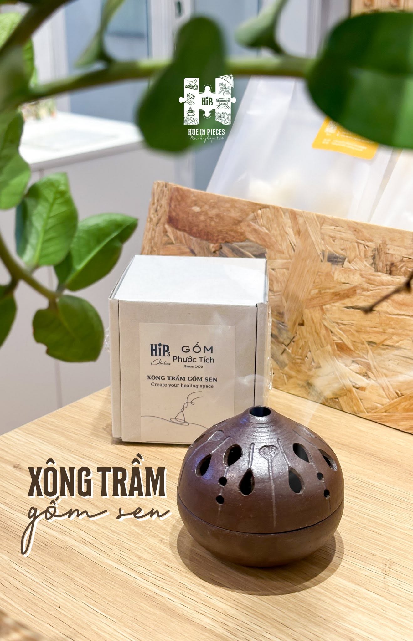 Xông trầm gốm sen