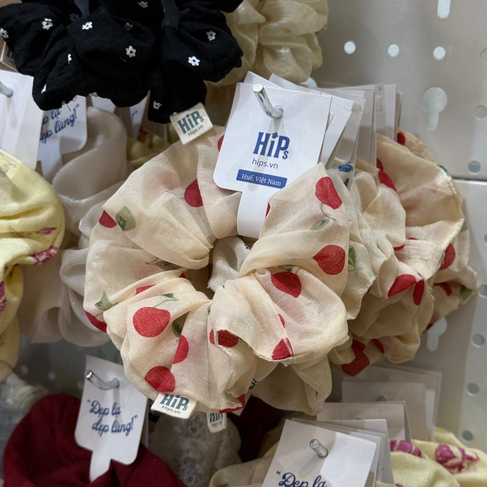 Scrunchies - Cột tóc voan xinh xắn